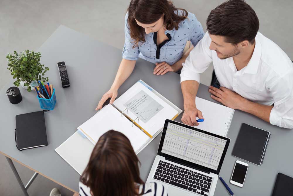 Profesionales especializados en seguros en Noia